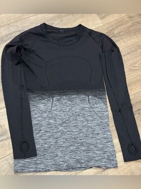 Lululemon Swiftly Tech Long Sleeve Crew Size 6 Black Gray Ombré Athletic Top EUC